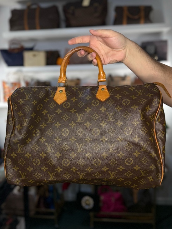Louis Vuitton Handbags - LV MONOGRAM SPEEDY